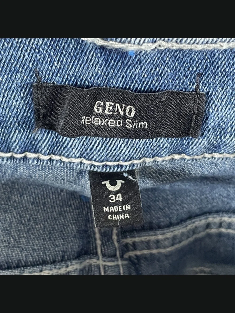 NEW True Religion Jeans Mens 34 blue denim straight leg geno designer street